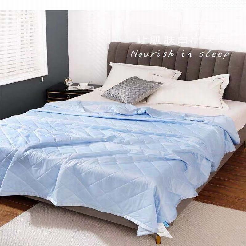 Pure Color Polyester Quilting Summer Quilt Manufacturers, Pure Color Polyester Quilting Summer Quilt Factory, Supply Pure Color Polyester Quilting Summer Quilt