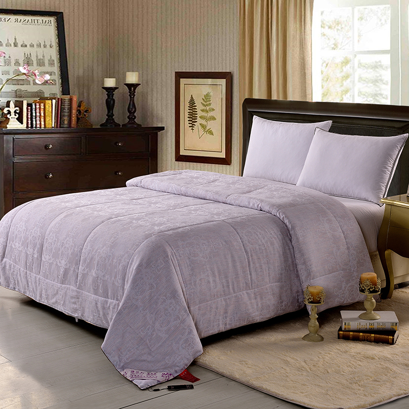 Cotton Jacquard Weave Comforter | Quilt
