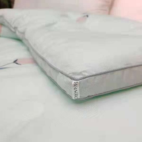 Cotton Textile Printing Winter Bedspreads Quilt Manufacturers, Cotton Textile Printing Winter Bedspreads Quilt Factory, Supply Cotton Textile Printing Winter Bedspreads Quilt